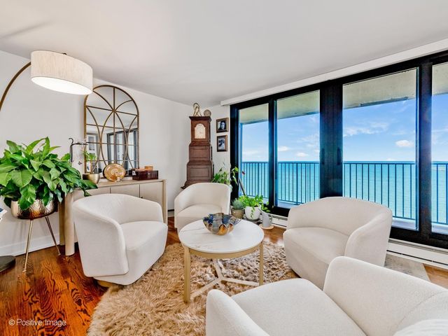 1212 N Lake Shore Drive 16CS, Chicago, IL 60610