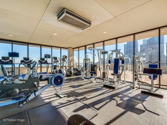 1212 N Lake Shore Drive 16CS, Chicago, IL 60610