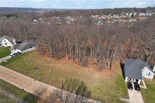 6372 Valley Ranch Drive, Garfield Heights, OH 44125