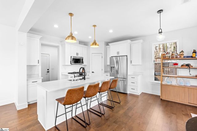 613A Old Rutherford Road, Taylors, SC 29687