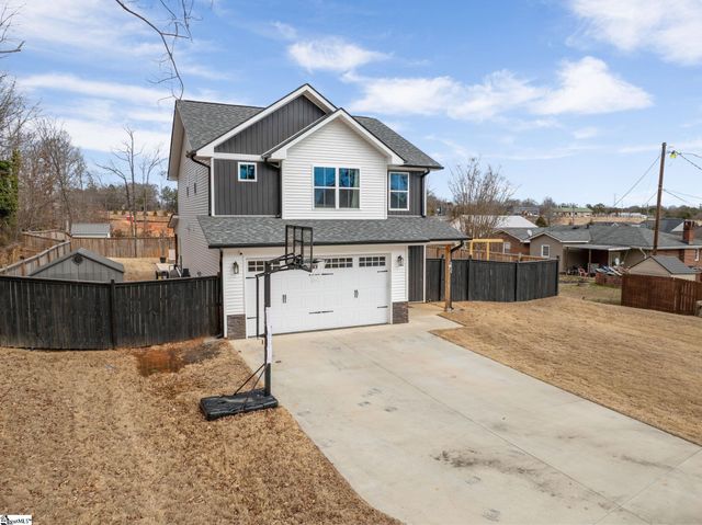 613A Old Rutherford Road, Taylors, SC 29687