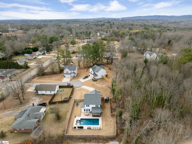 613A Old Rutherford Road, Taylors, SC 29687