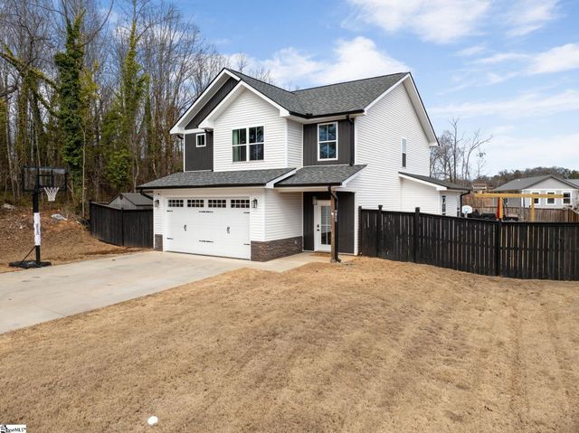 613A Old Rutherford Road, Taylors, SC 29687