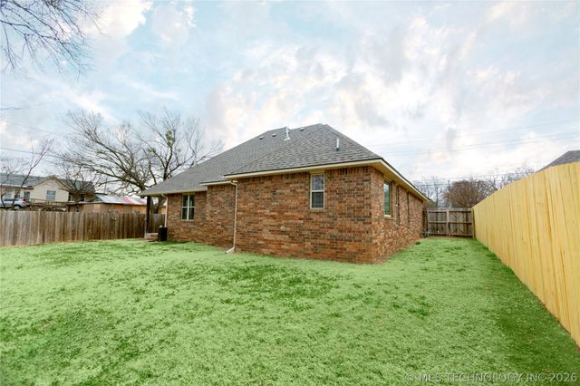 803 N 2nd, Mcalester, OK 74501