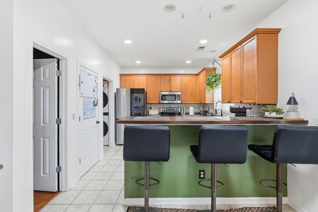102 Tandil Court, Summerville, SC 29483
