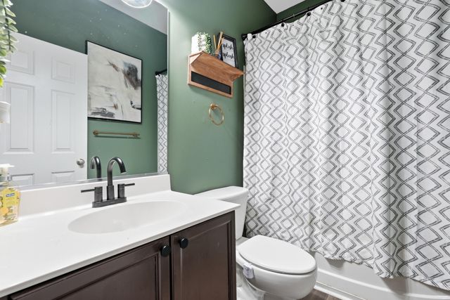 102 Tandil Court, Summerville, SC 29483