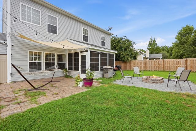 102 Tandil Court, Summerville, SC 29483