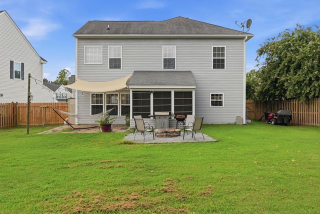 102 Tandil Court, Summerville, SC 29483
