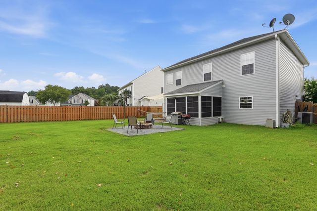 102 Tandil Court, Summerville, SC 29483