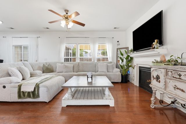 102 Tandil Court, Summerville, SC 29483