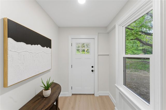 2294 Kingstown Road, South Kingstown, RI 02881