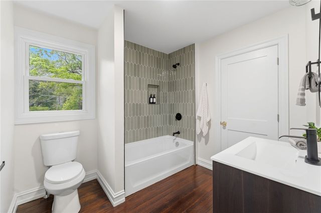2294 Kingstown Road, South Kingstown, RI 02881