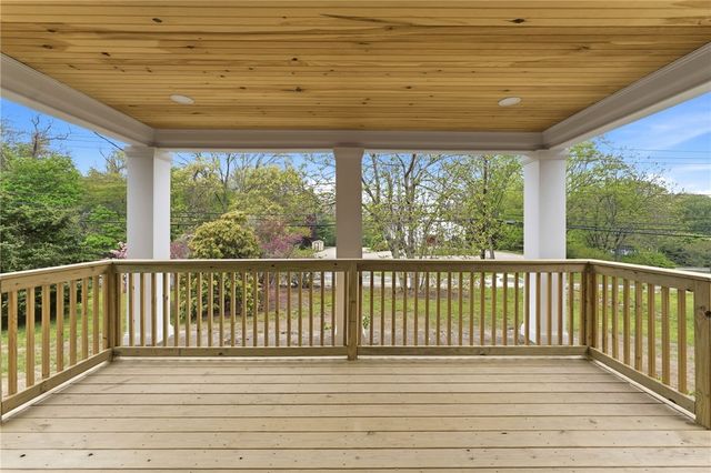 2294 Kingstown Road, South Kingstown, RI 02881
