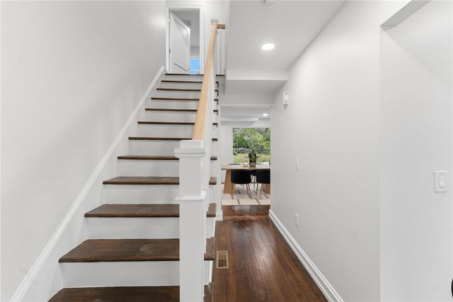 2294 Kingstown Road, South Kingstown, RI 02881