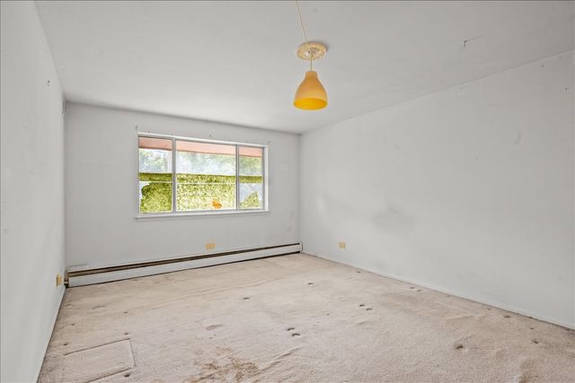 1206 E Fairview Street 305, Arlington Heights, IL 60005