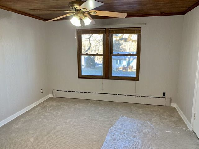 100 Ash Street, Lake Zurich, IL 60047