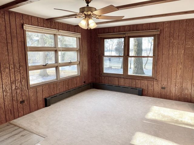 100 Ash Street, Lake Zurich, IL 60047