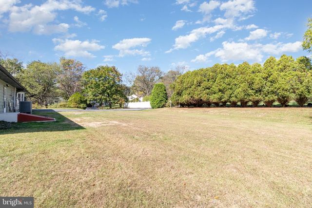 4100 GREENWOOD BLVD, Harrisburg, PA 17109