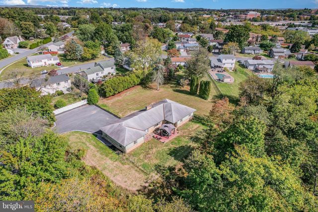 4100 GREENWOOD BLVD, Harrisburg, PA 17109