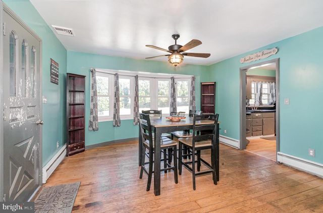 4100 GREENWOOD BLVD, Harrisburg, PA 17109