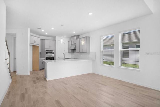 717 STEEL DRIVE, Apollo Beach, FL 33572