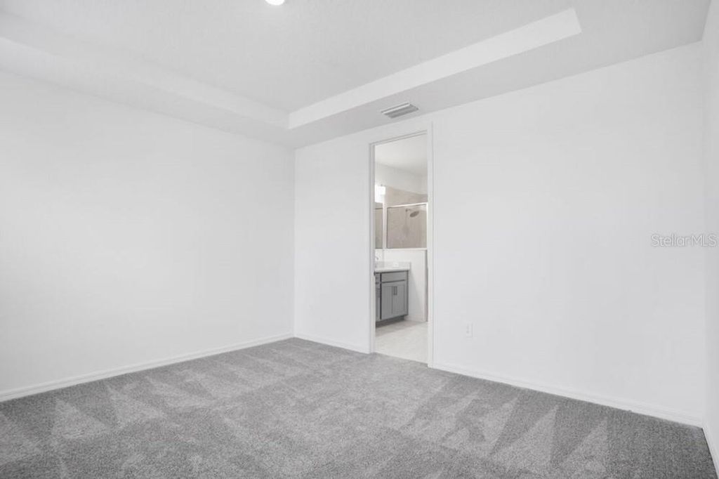 Image 16 of property listing at 717 STEEL DRIVE, Apollo Beach, FL 33572