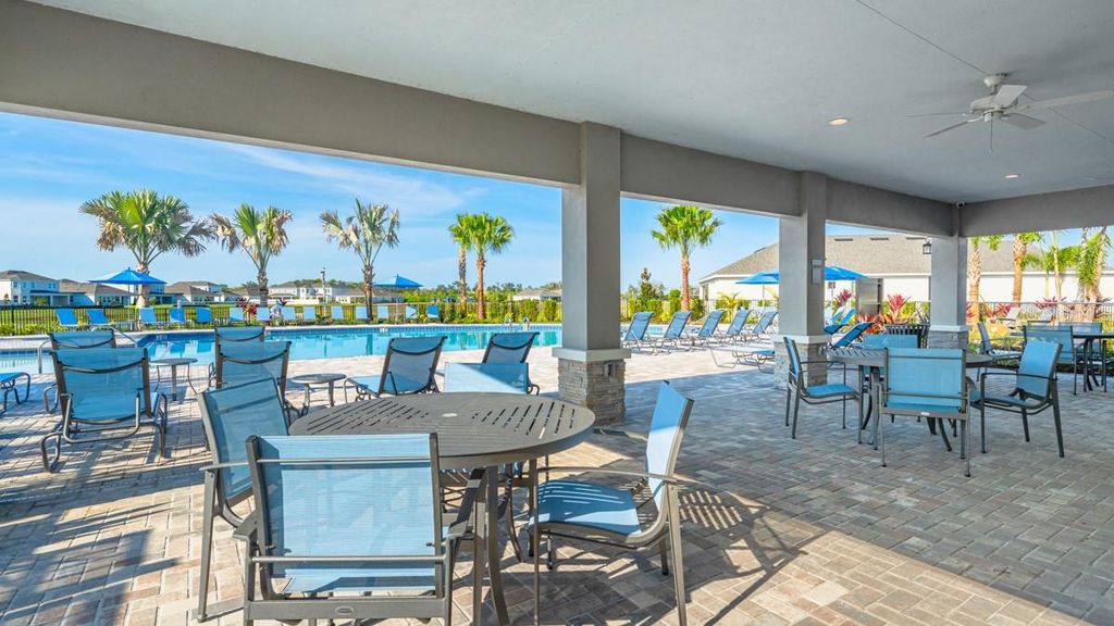 Image 36 of property listing at 717 STEEL DRIVE, Apollo Beach, FL 33572