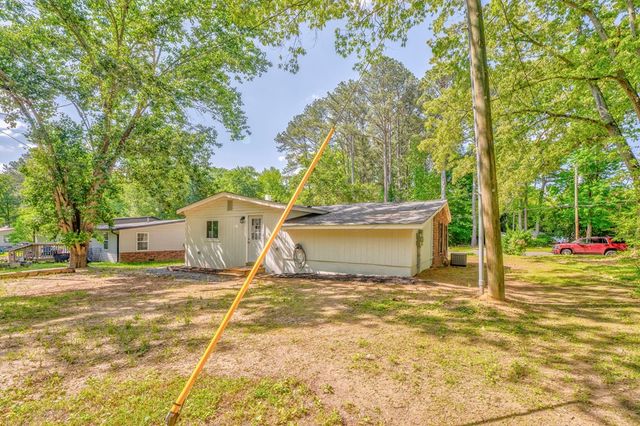 3939 NE Miller Drive, Dalton, GA 30721