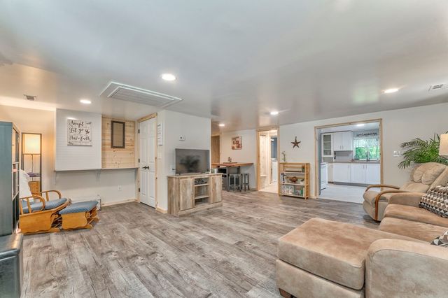 3939 NE Miller Drive, Dalton, GA 30721