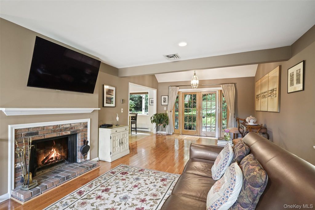 59 Peach Court, Goldens Bridge, NY 10526 — photo 3