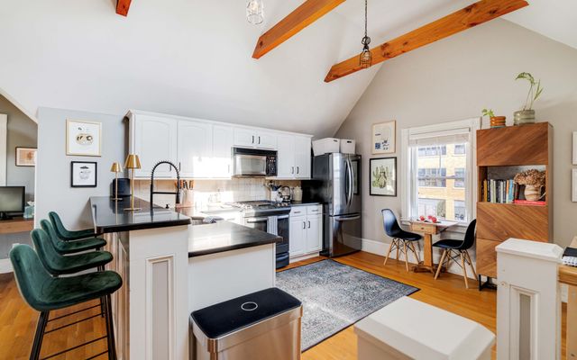 4 Ada 3, Boston, MA 02131
