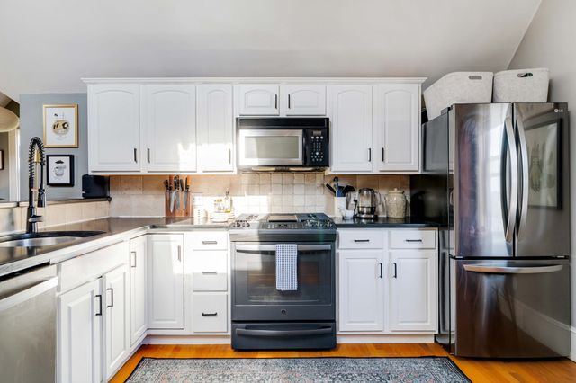 4 Ada 3, Boston, MA 02131