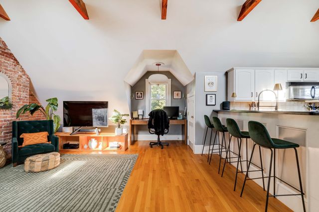 4 Ada 3, Boston, MA 02131