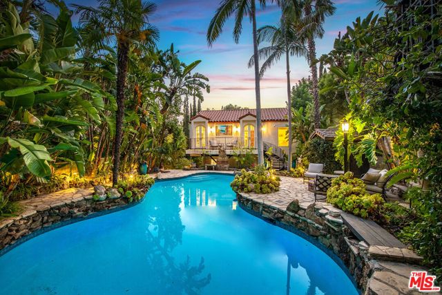 1258 E Elmwood Avenue, Burbank, CA 91501