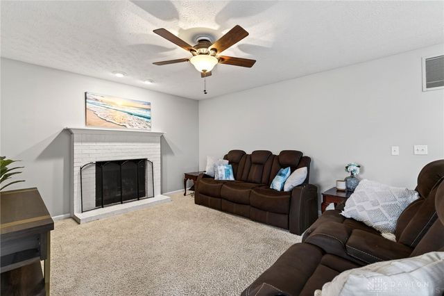 901 Highridge Court, Miamisburg, OH 45342