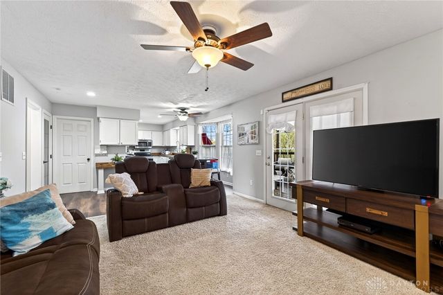 901 Highridge Court, Miamisburg, OH 45342