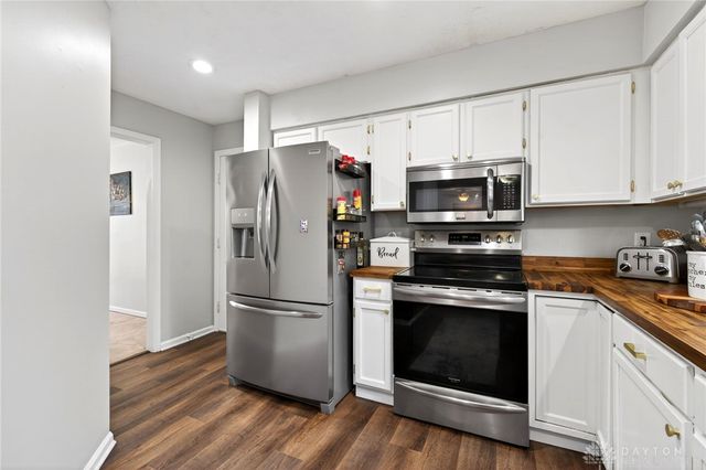 901 Highridge Court, Miamisburg, OH 45342