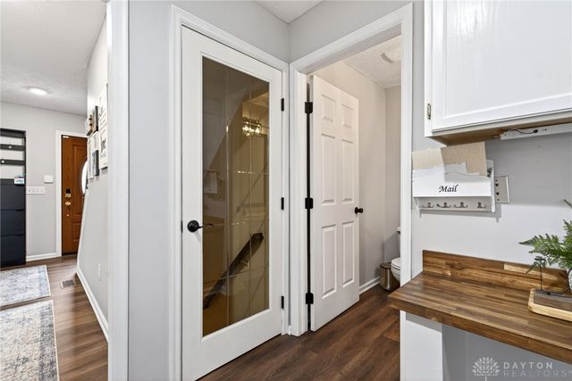 901 Highridge Court, Miamisburg, OH 45342