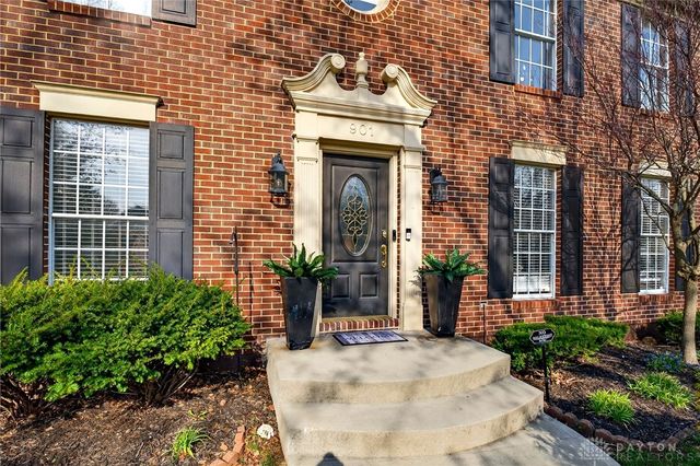 901 Highridge Court, Miamisburg, OH 45342