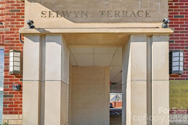 2952 Selwyn Avenue 203, Charlotte, NC 28209