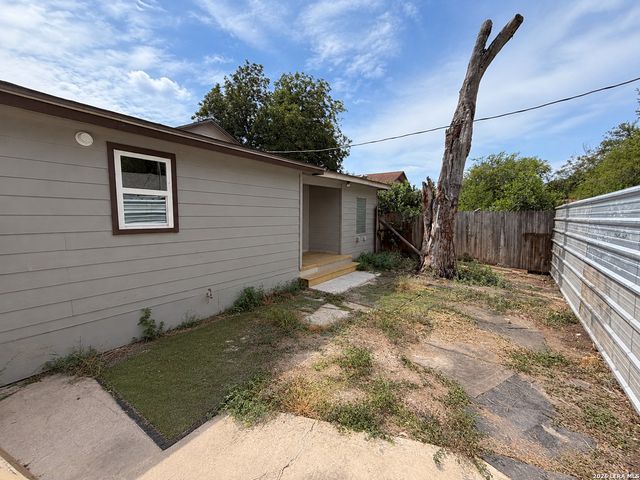 135 NANCY PL, San Antonio, TX 78204
