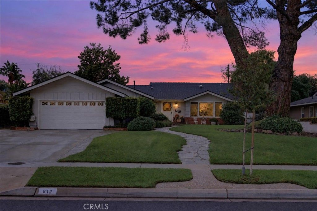 812 Alta Vista, Corona, CA 92882 — photo 2