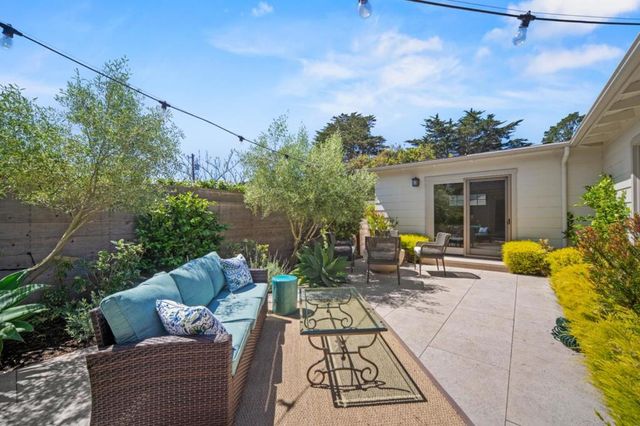 0 Crespi 2 NW Flanders, Carmel, CA 93921
