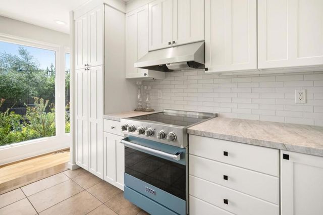 0 Crespi 2 NW Flanders, Carmel, CA 93921