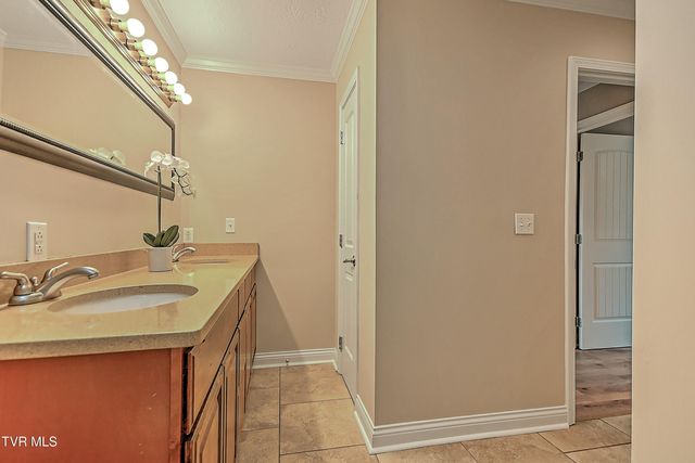 105 Smartview Lane -, Abingdon, VA 24210