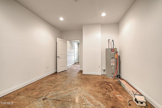 105 Smartview Lane -, Abingdon, VA 24210