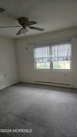 35F Cambridge Court, Lakewood, NJ 08701