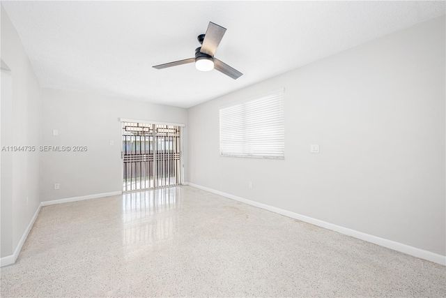 3855 SW 87th Pl 0, Miami, FL 33165