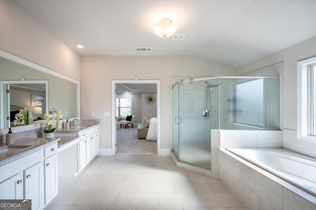 5381 Front Runner Court, Sugar Hill, GA 30518