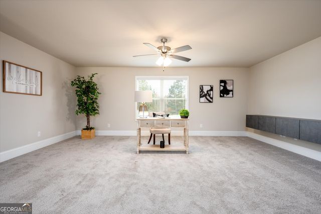 5381 Front Runner Court, Sugar Hill, GA 30518